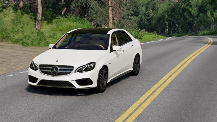 BeamNG Drive – Mercedes Benz E-Class (W212) Modu